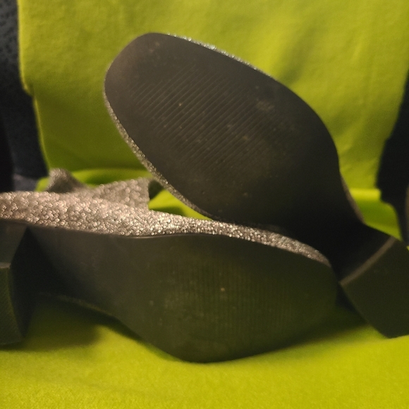 Soul Diva sz 5 silver sparkly pull on ankle boots - Picture 2 of 3